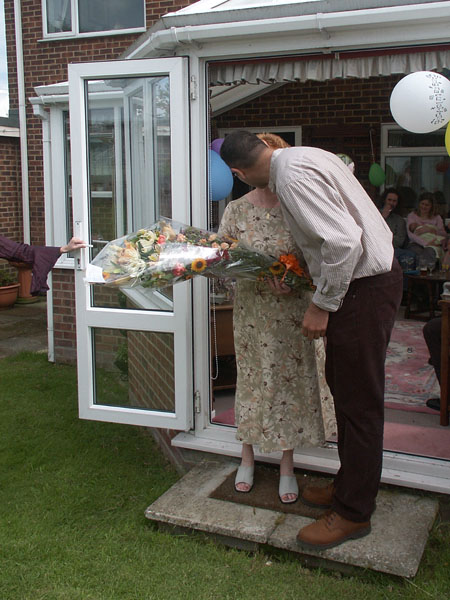 PIC25868